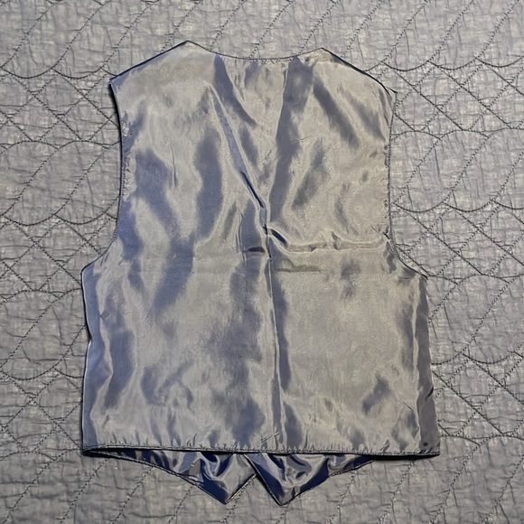 Nautica 4 Piece Suit - Picture 5 of 7